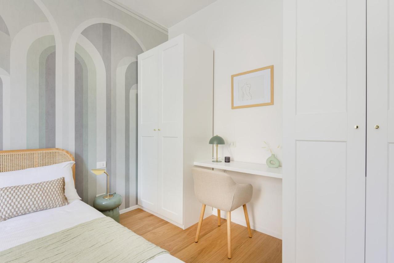 Easylife - Romantico Appartamento Sui Navigli Milan Exterior photo